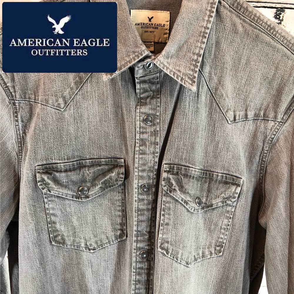 🦅 American Eagle Grey Western Style Button Down